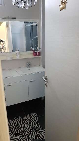 Апартаменты Apartmani Novkovic Бар Апартаменты - 1-й этаж-33